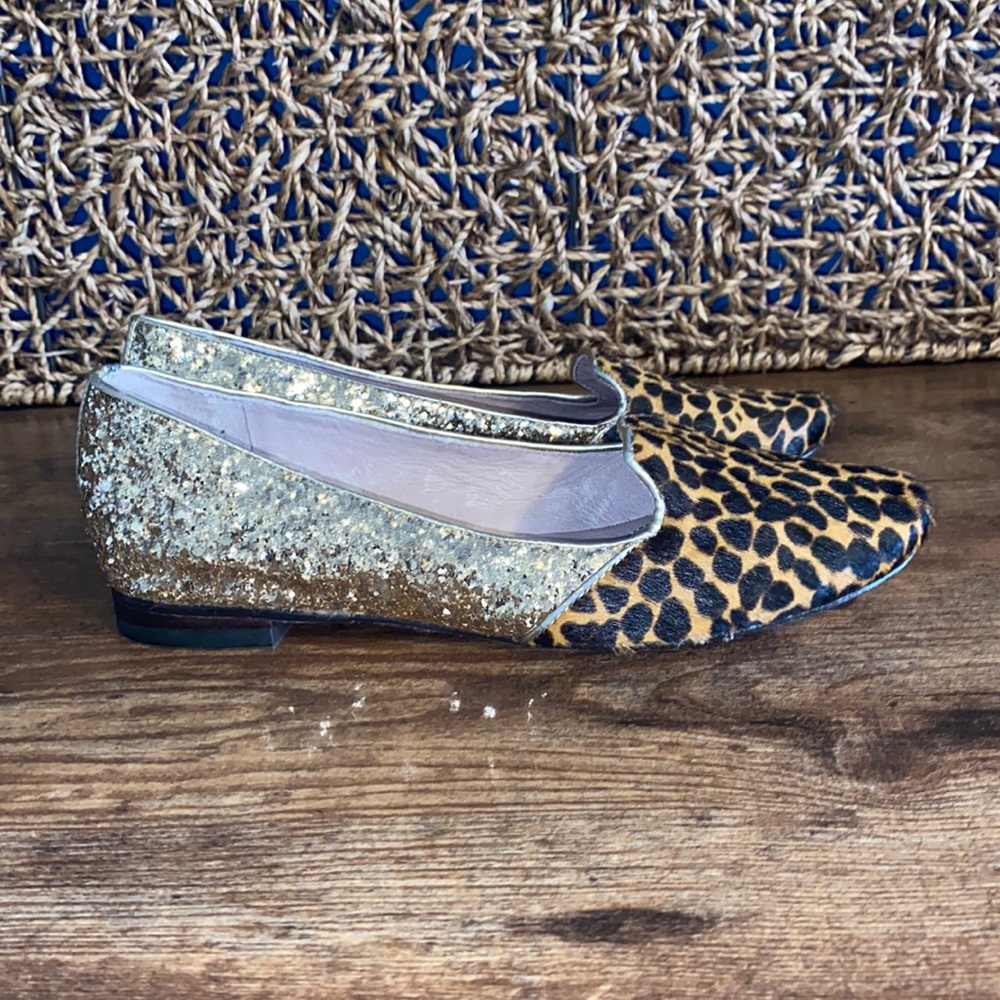 VINCE CAMUTO WOMENS SIZE 6 B EUR 36 valley loafer shoes gold glitter leopard fur